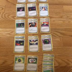 POKÉMON CARDS